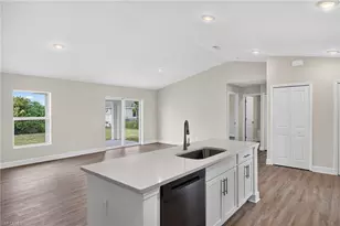 105 NW 9th Terrace, Cape Coral, FL 33993 - Photo 17