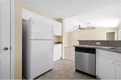 1124 Diplomat Pkwy W, Cape Coral, FL 33993 - Photo 15