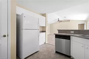 1124 Diplomat Pkwy W, Cape Coral, FL 33993 - Photo 15