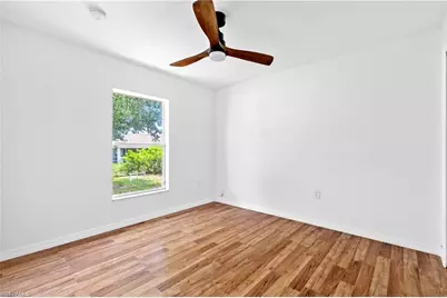 1124 Diplomat Pkwy W, Cape Coral, FL 33993 - Photo 23