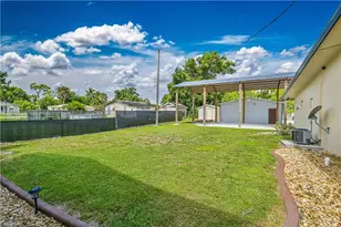 427 Stockton St, North Fort Myers, FL 33903 - Photo 11