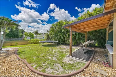 427 Stockton St, North Fort Myers, FL 33903 - Photo 9
