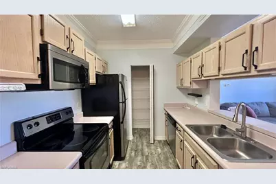 11540 Villa Grand #1216, Fort Myers, FL 33913 - Photo 5
