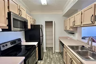 11540 Villa Grand, Fort Myers, FL 33913 - Photo 5