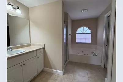 3404 NE 9th Ave, Cape Coral, FL 33909 - Photo 27