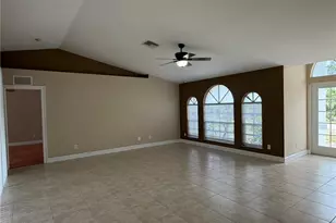 3404 NE 9th Ave, Cape Coral, FL 33909 - Photo 7