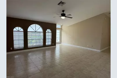 3404 NE 9th Ave, Cape Coral, FL 33909 - Photo 5