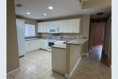 3404 NE 9th Ave, Cape Coral, FL 33909 - Photo 9