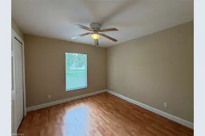 3404 NE 9th Ave, Cape Coral, FL 33909 - Photo 17