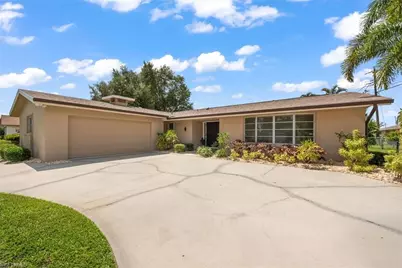 1442 Woodwind Ct, Fort Myers, FL 33919 - Photo 3