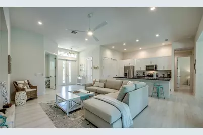 4402 SW 18th Pl, Cape Coral, FL 33914 - Photo 7