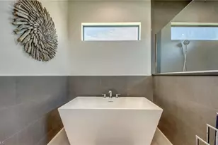 4402 SW 18th Pl, Cape Coral, FL 33914 - Photo 25