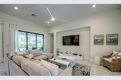 4402 SW 18th Pl, Cape Coral, FL 33914 - Photo 5