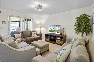 5848 Queen Elizabeth Way, Fort Myers, FL 33907 - Photo 7