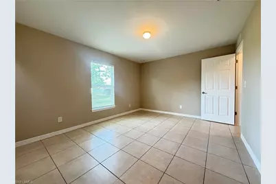 1727 NW 15th St, Cape Coral, FL 33993 - Photo 7