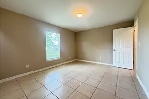 1727 NW 15th St, Cape Coral, FL 33993 - Photo 7