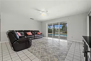 4402 SE 1st Pl, Cape Coral, FL 33904 - Photo 13