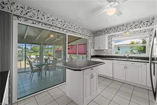 4402 SE 1st Pl, Cape Coral, FL 33904 - Photo 15