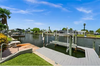 4402 SE 1st Pl, Cape Coral, FL 33904 - Photo 35