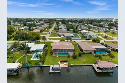 4402 SE 1st Pl, Cape Coral, FL 33904 - Photo 37