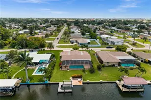 4402 SE 1st Pl, Cape Coral, FL 33904 - Photo 37