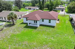 127 Connecticut Rd, Lehigh Acres, FL 33936 - Photo 9