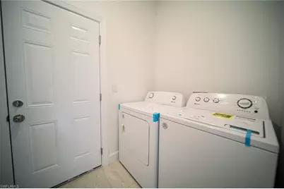127 Connecticut Rd, Lehigh Acres, FL 33936 - Photo 21
