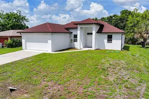 127 Connecticut Rd, Lehigh Acres, FL 33936 - Photo 3