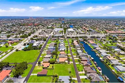 4627 SW 17th Ave, Cape Coral, FL 33914 - Photo 5
