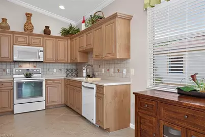 3050 Meandering Way #201, Fort Myers, FL 33905 - Photo 3