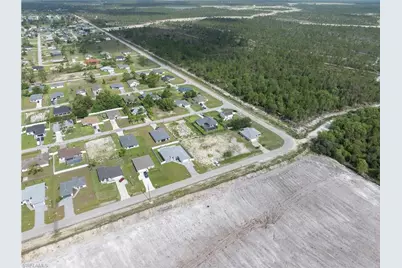 3114 Chiquita Blvd N, Cape Coral, FL 33993 - Photo 13