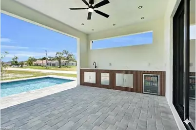 3916 NE 17th Ave, Cape Coral, FL 33909 - Photo 5