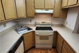 4681 Lakeside Club Blvd, Fort Myers, FL 33905 - Photo 9