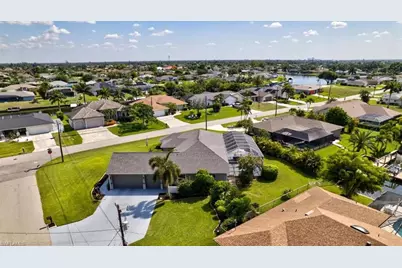 420 SE 32nd St, Cape Coral, FL 33904 - Photo 47