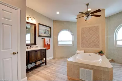 420 SE 32nd St, Cape Coral, FL 33904 - Photo 15