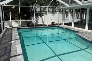 215 Albatross St, Fort Myers Beach, FL 33931 - Photo 3