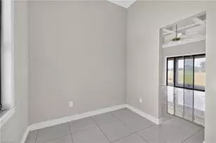 4304 Jacaranda Pkwy W, Cape Coral, FL 33993 - Photo 37