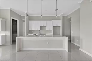 4304 Jacaranda Pkwy W, Cape Coral, FL 33993 - Photo 21