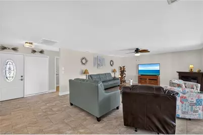 1640 SE 40th St, Cape Coral, FL 33904 - Photo 21
