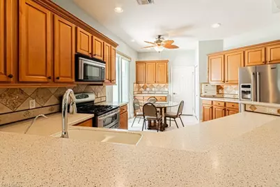 10581 Avila Cir, Fort Myers, FL 33913 - Photo 7