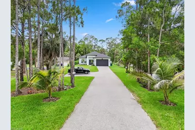 2123 19th St SW, Naples, FL 34117 - Photo 3