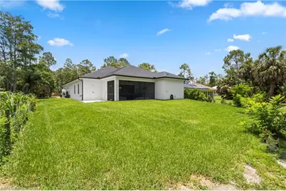 2123 19th St SW, Naples, FL 34117 - Photo 27