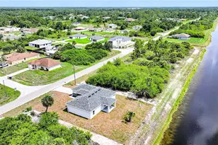 352 Labree Ave S, Lehigh Acres, FL 33974 - Photo 23
