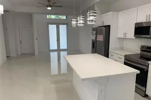 745 Manuel St E, Lehigh Acres, FL 33974 - Photo 9
