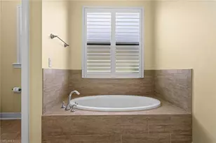 10259 Ashbrook Ct, Fort Myers, FL 33913 - Photo 19