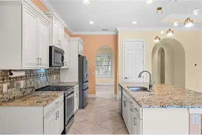 10259 Ashbrook Ct, Fort Myers, FL 33913 - Photo 7