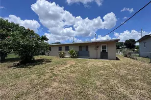 1125 Marsh Ave, Fort Myers, FL 33905 - Photo 5