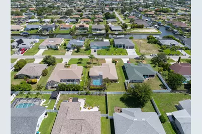 414 SE 31st St, Cape Coral, FL 33904 - Photo 7