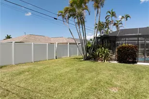 414 SE 31st St, Cape Coral, FL 33904 - Photo 9