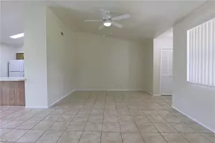 4417 SW Santa Barbara Pl, Cape Coral, FL 33914 - Photo 5